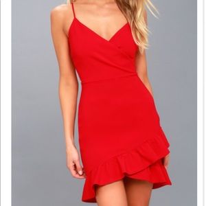 NWT Lulu’s sealed with a kiss red mini dress-M